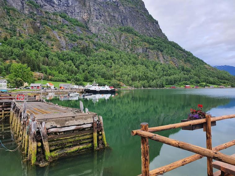 Molden 2-Fjellutsikt Og Jacuzzi Tilgang. Apartman Luster Kültér fotó
