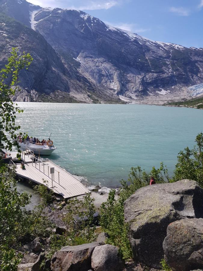 Molden 2-Fjellutsikt Og Jacuzzi Tilgang. Apartman Luster Kültér fotó